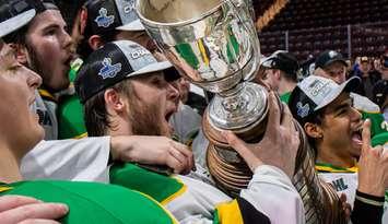 The London Knights with the J. Ross Robertson Cup, May 15, 2024. Photo from @LondonKnights on X.