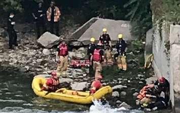 Technical rescue and water rescue on Thames River. September 15, 2019. (Photo courtesy of London Fire Department via Twitter) 
