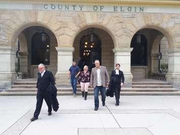 Craig Short leaves Elgin County Courthouse with legal counsel and family after being acquitted in third trial - Sept. 9/19 (Blackburnnews.com photo by Colin Cowdy)