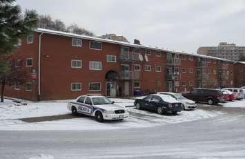 A London police cruiser remains outside of 135 Connaught Ave., following a fatal shooting, December 28, 2016. (Photo by Miranda Chant, Blackburn News.)