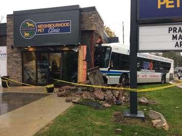 An LTC bus crashed into a pet clinic at the corner of Oxford St. and Waterloo St. October 31, 2018. Photo by Scott Kitching. 
