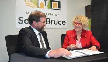 Table review of Hosting Agreement (Image courtesy of the Municipality of South Bruce)