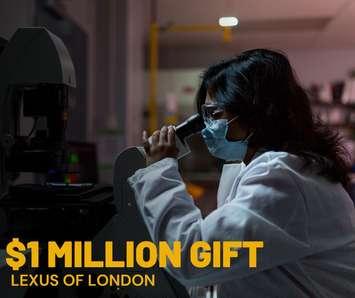 The London Health Sciences Foundation (LHSF) receives a $1 million gift from Lexus of London in support of the
creation and operation of the Prostate Cancer Biobank at London Health Sciences Centre. Photo via LHSF.