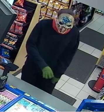 A screengrab is shown of a suspect wanted in the robbery of a Pioneer gas station in Tillsonburg on May 26, 2018. Photo provided by Ontario Provincial Police Oxford County.