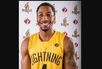Photo of Marcus Capers from lightningbasketball.ca